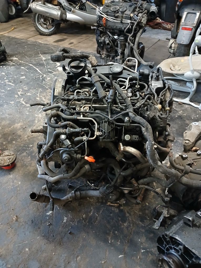 Silnik ceg 2.0tdi z układem paliwowym
