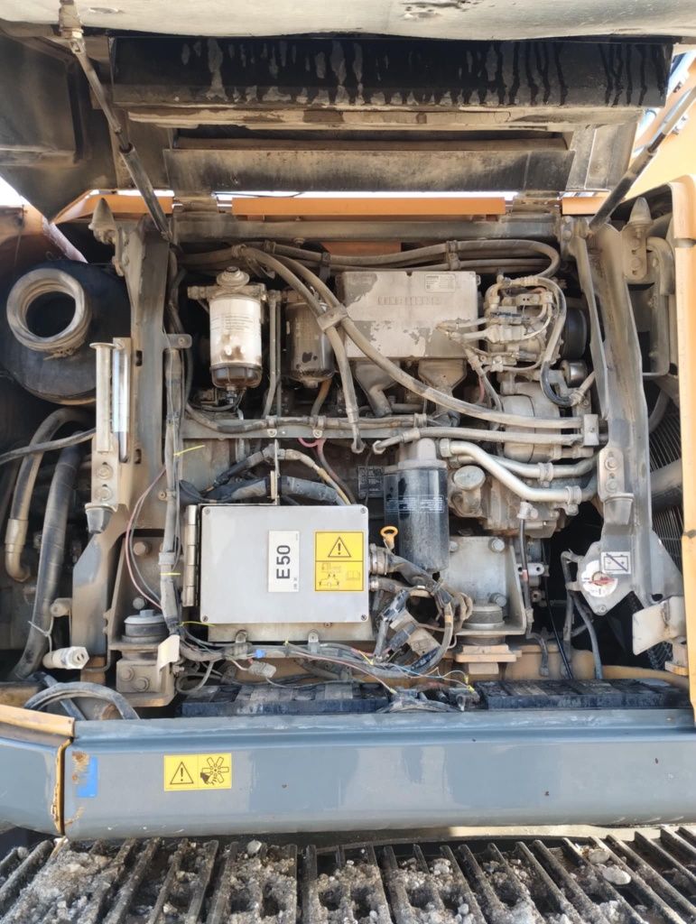 LIEBHERR R924 COMPACT Litronic, Ramię 3xłamane, pług