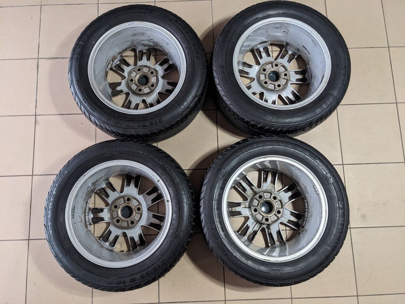 Alufelgi 5x112 koła 215x55x16 Volkswagen komplet idealne.