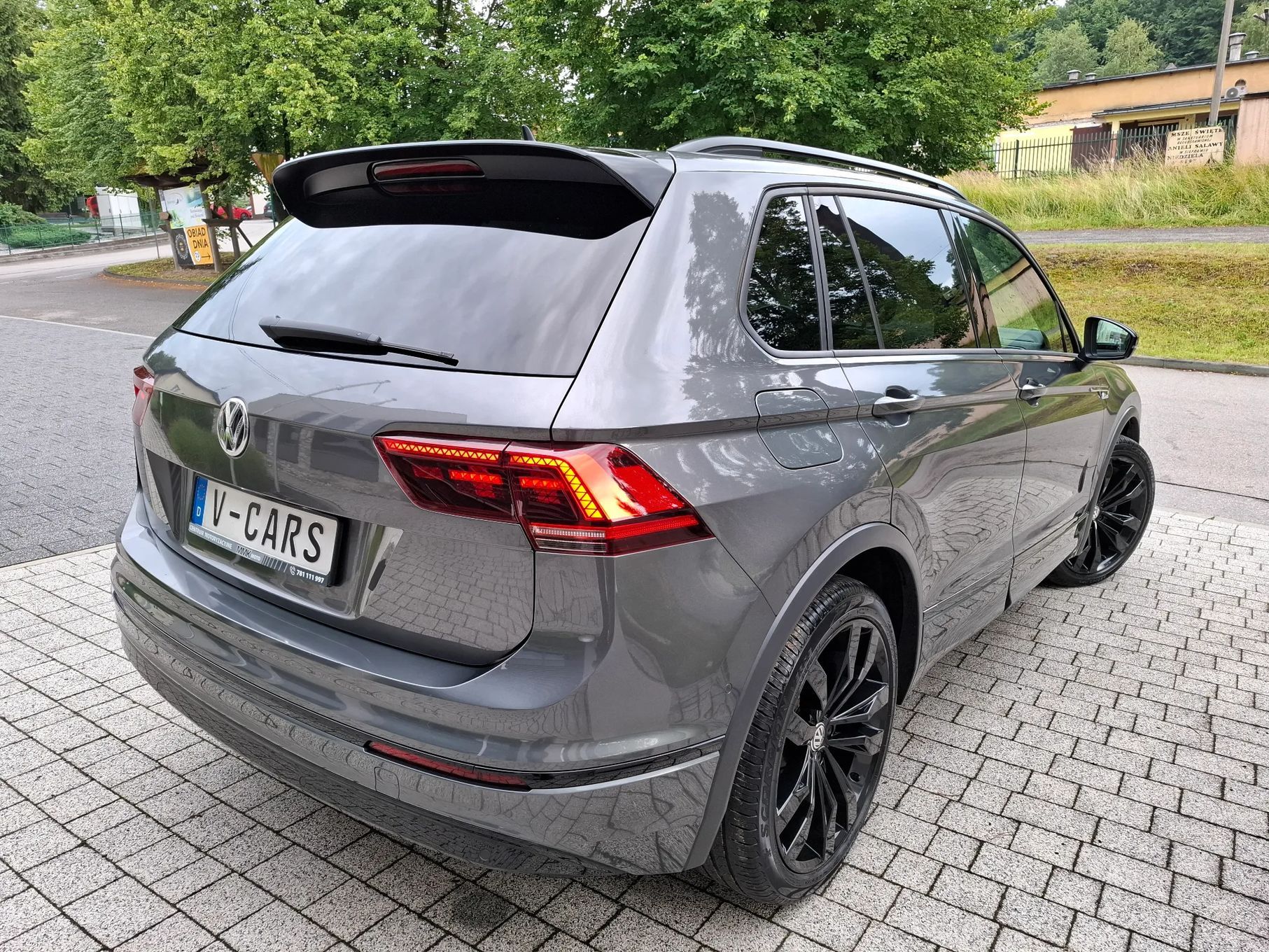 Volkswagen Tiguan R-Line! Black edition! 65 tyś.km! Full opcja! 4x4! 190KM! F-ra Vat!