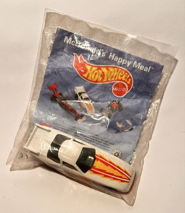 Carro antigo do Mcdonalds