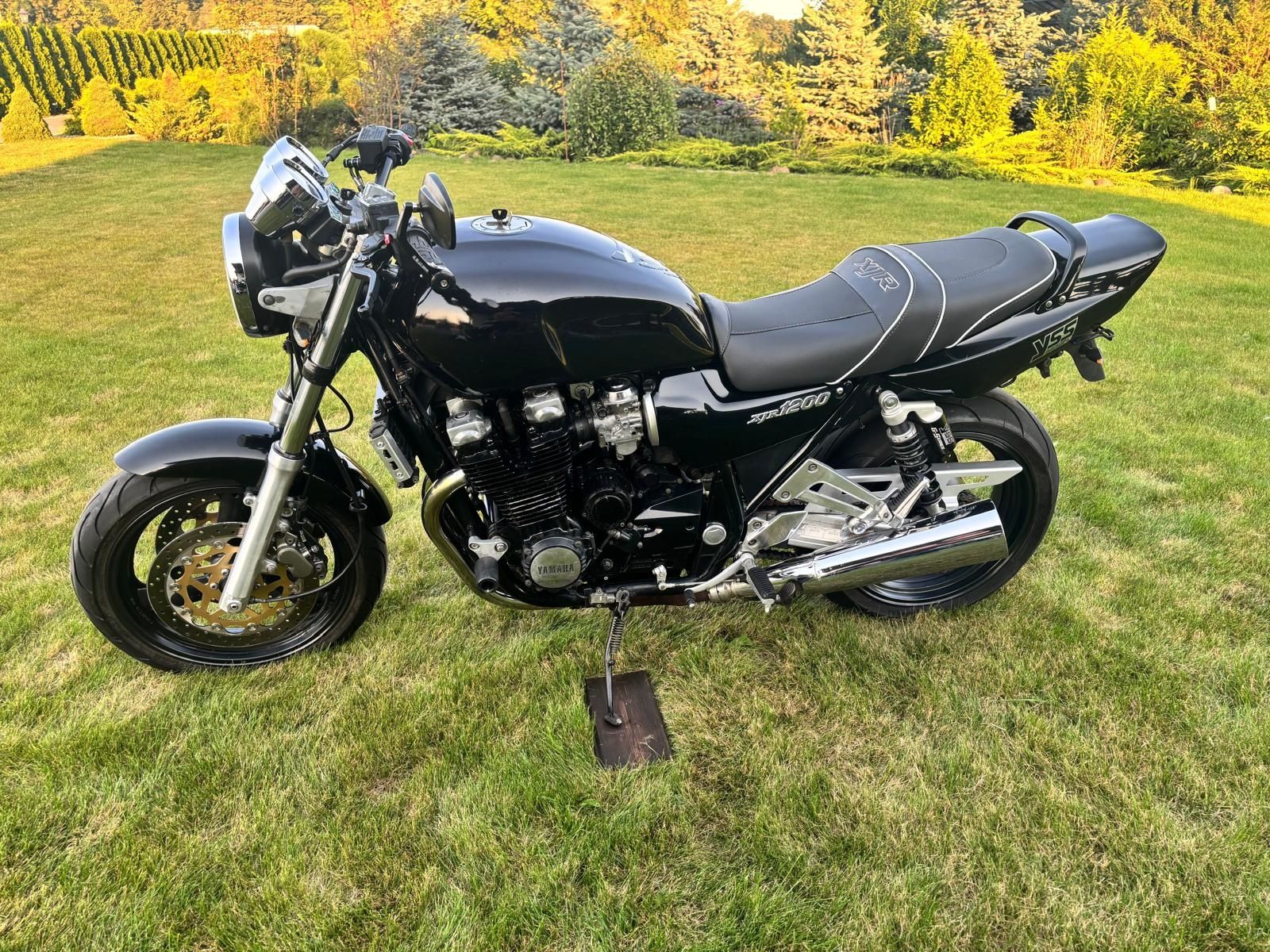 Yamaha XJR .Tylko 28 tys km  b. ladna