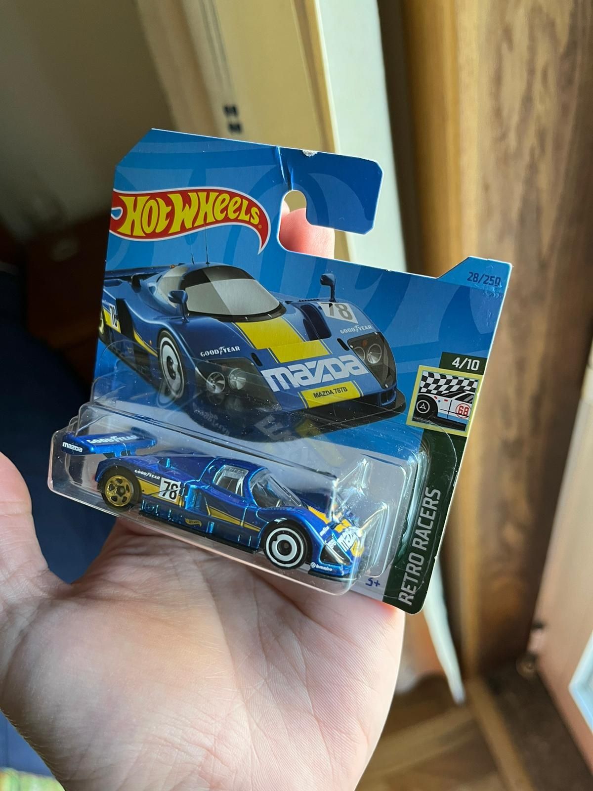 Hot Wheels variados