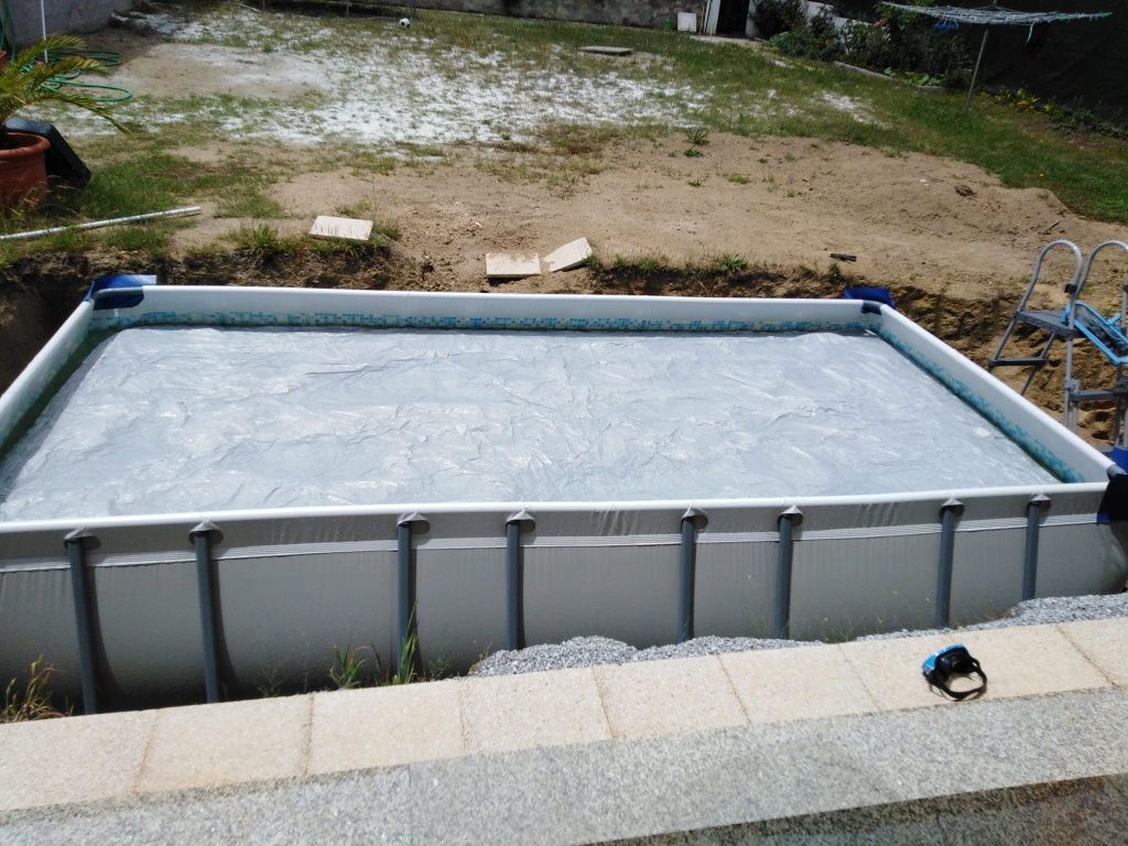 Piscina 5.49m x2.80m x 1.22m