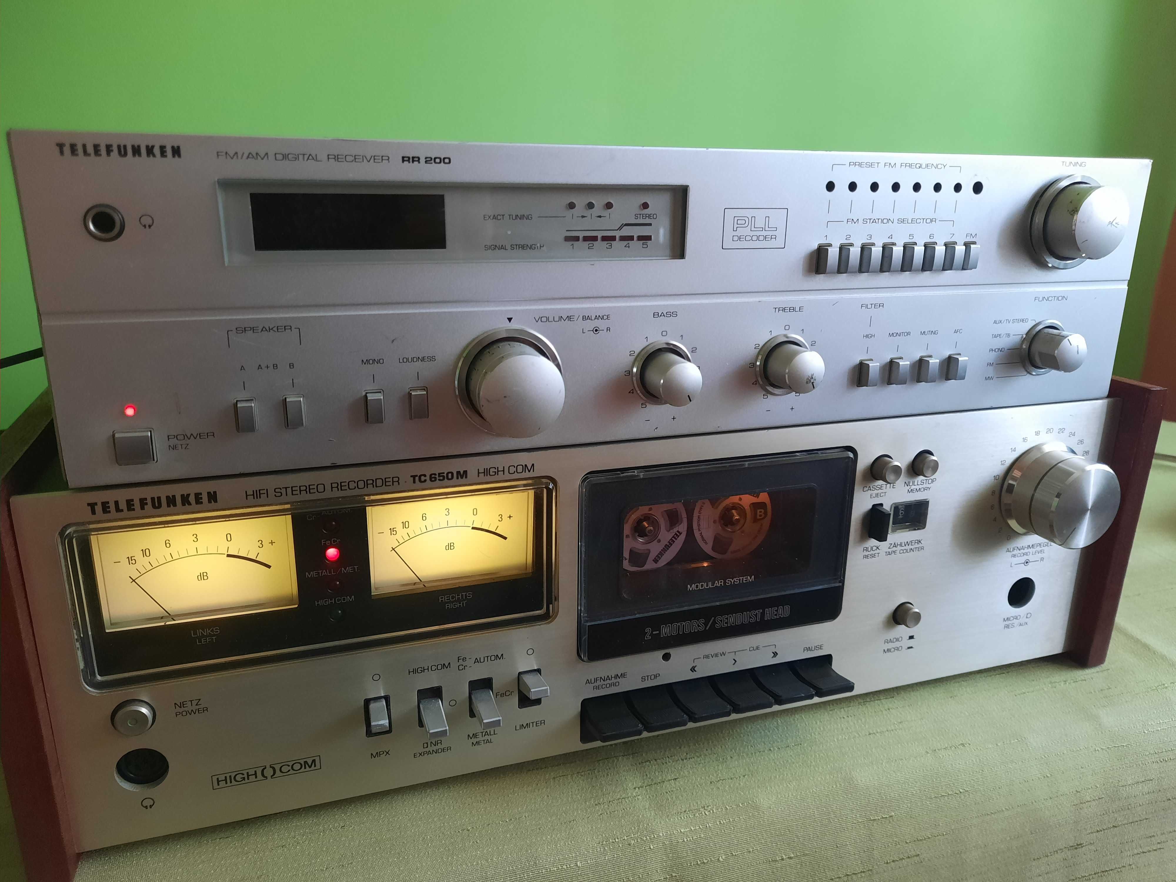 Magnetofon kasetowy Telefunken TC 650M srebrny