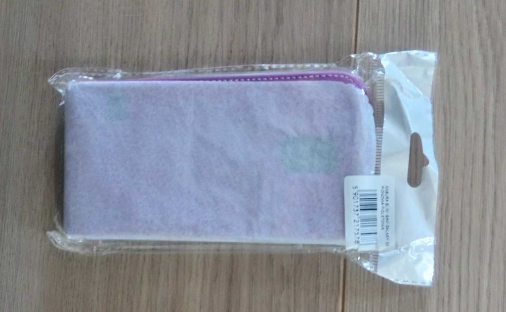 Etui  Samsung Galaxy s5  Nowa