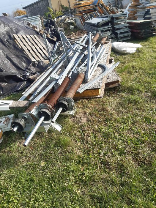 brama garażowa segmentowa wjazdowa 3,35×3,5m 3.SZT