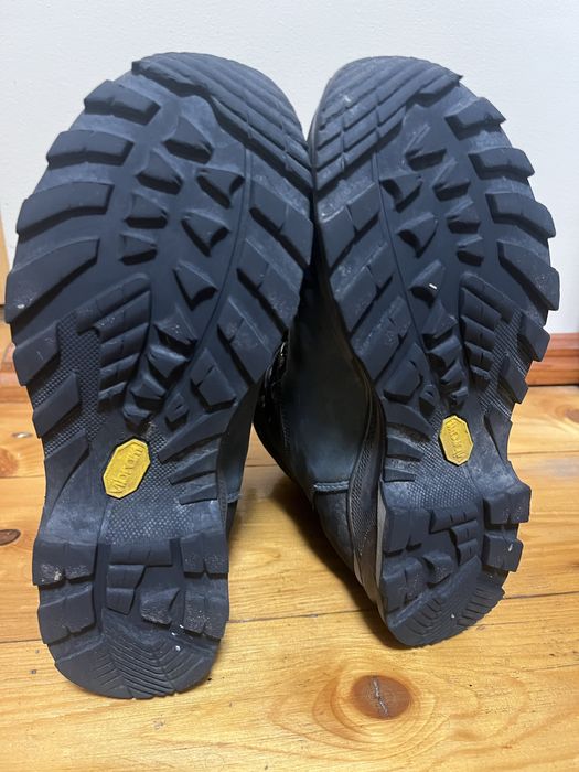 Черевики Lowa на gore- tex