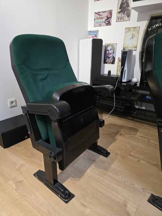 Fotele kinowe 4 szt odnowione zestaw 4 szt krzeseł kinowych