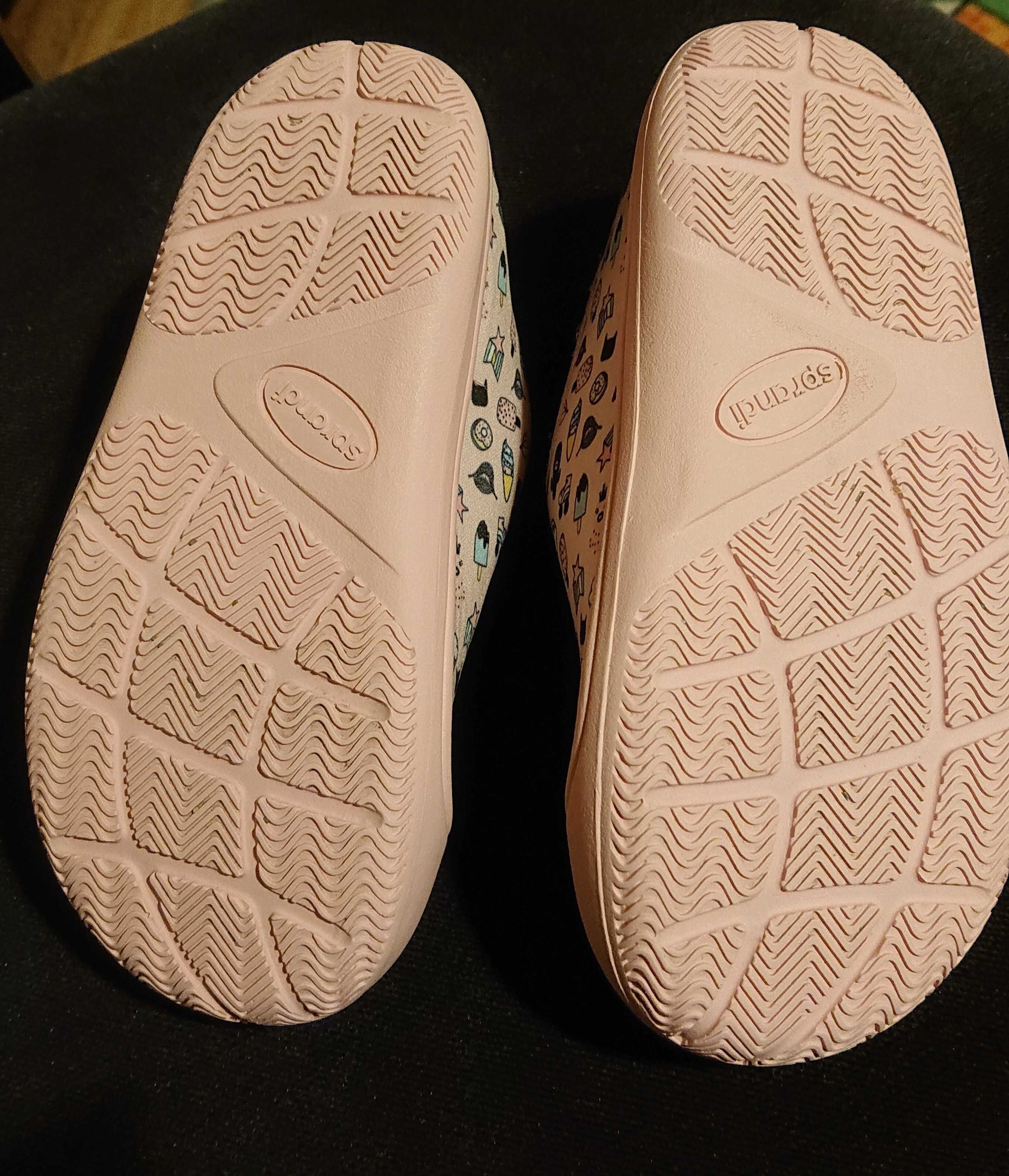 Sprandi r. 29 / buty do przedszkola / wygodne kapcie