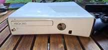 Konsola Xbox 360 slim +kinekt oraz gry w zestawie
