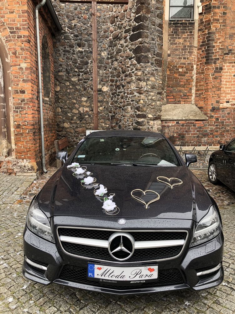 Auto do ślubu limuzyna weselna ślubna luksusowy Mercedes CLS 550 AMG