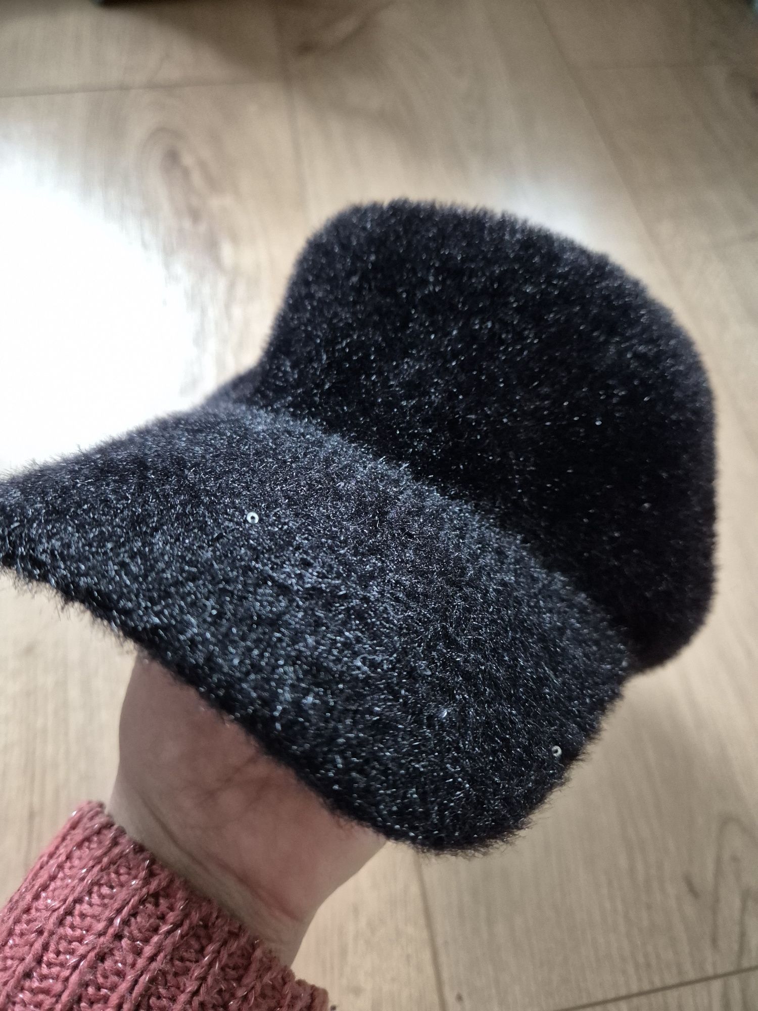 Czapka z daszkiem kaszkiet damski czarny wiskoza i i wełna używane