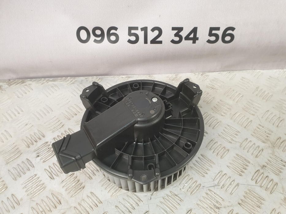 Моторчик вентилятора печки HONDA CIVIC 4D  (2005-2012) разборка