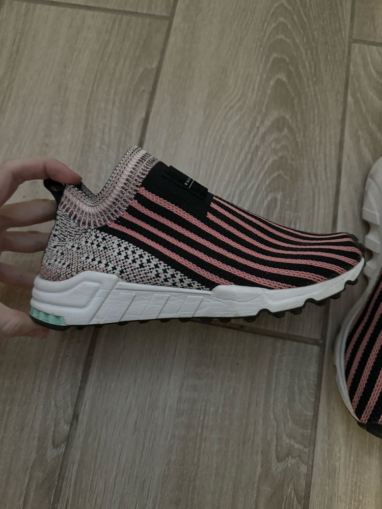 Кросівки жіночі Adidas оригінал