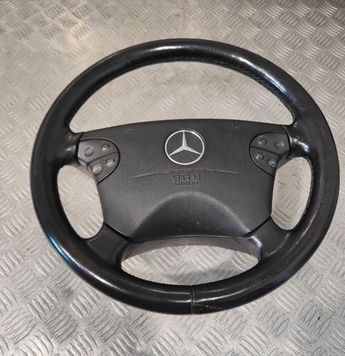 Volante Mercedes CLK W208