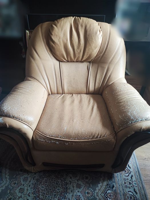 Продам кресла б/у