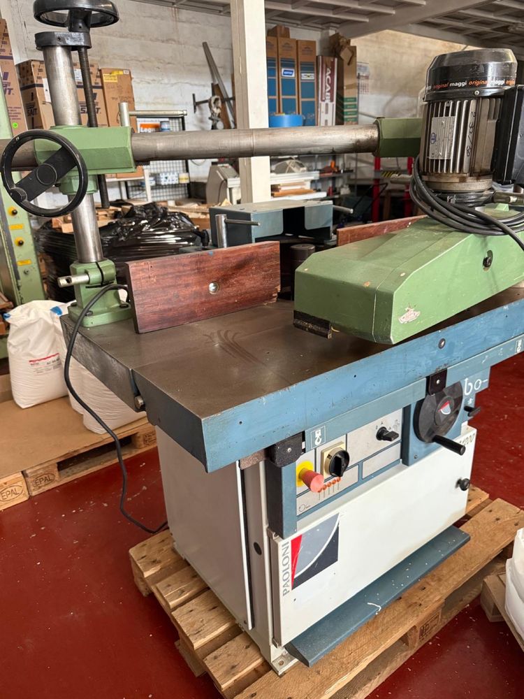 Tupia marca Pauloni modelo TC 1200 com CE