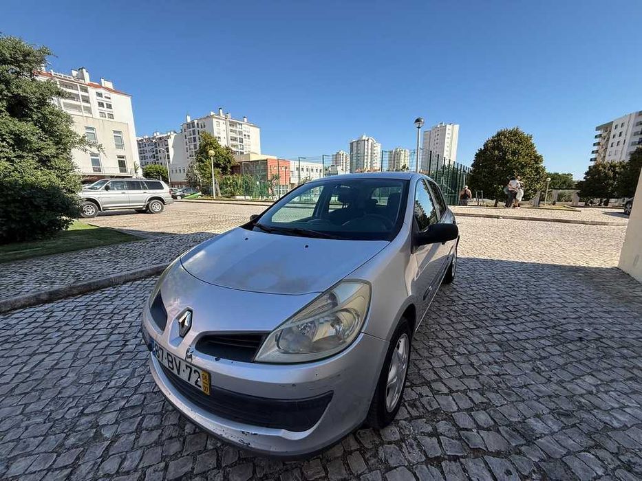 Renault Clio III 1.2 16V