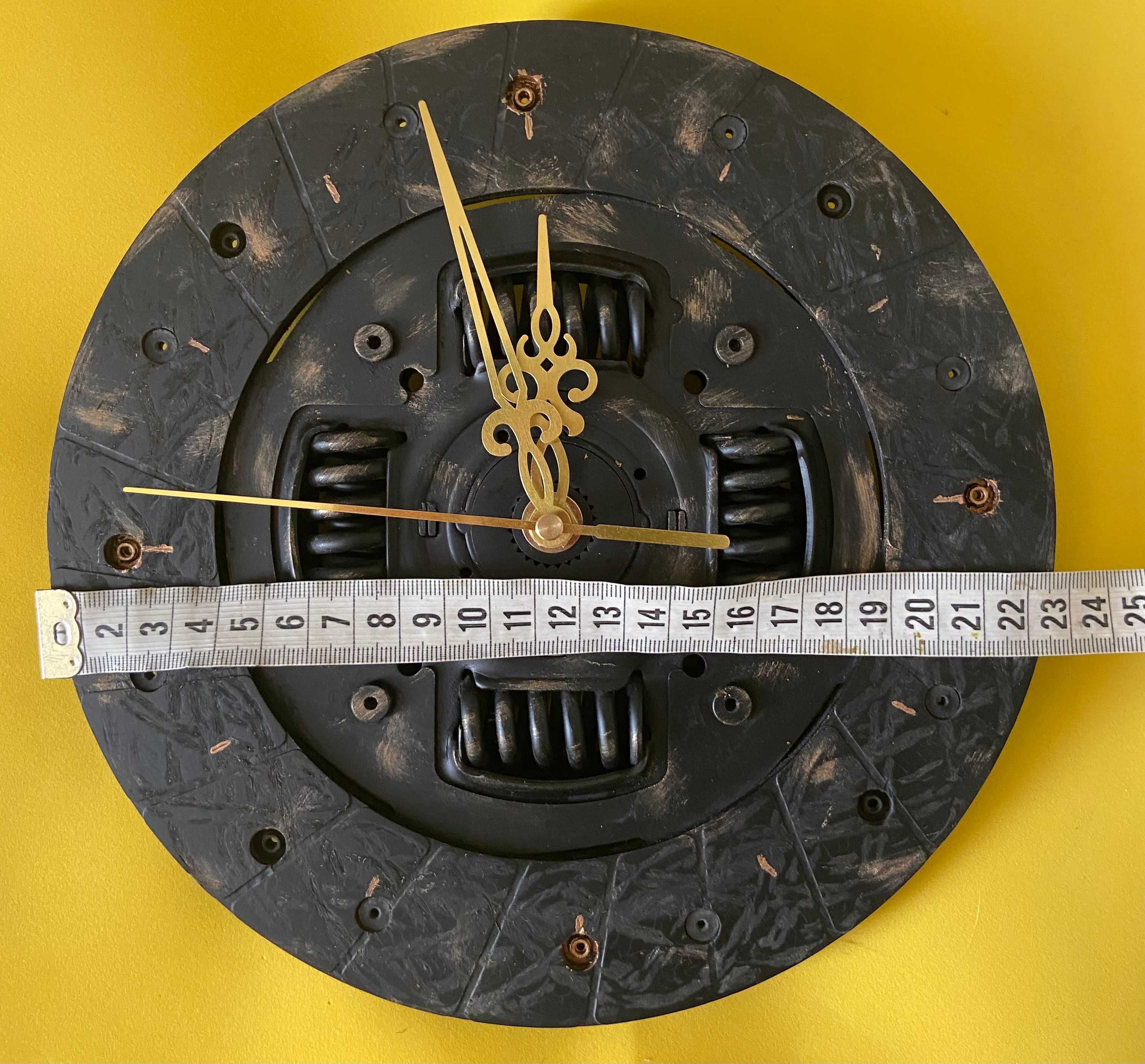 Годинник металевий диск (часы) ручної роботи