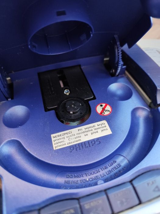 Магнітофон БУМБОКС PHILIPS радіо касети CD від мережі і на батарейки