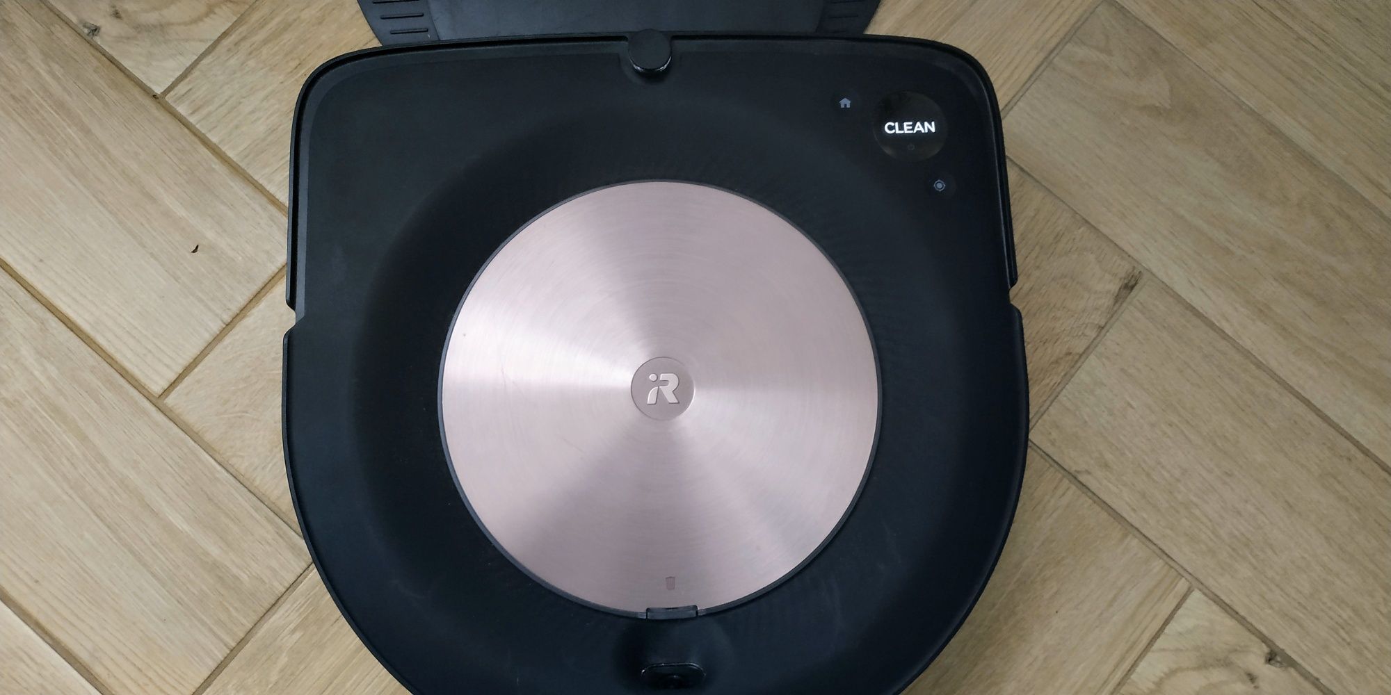 Robot Roomba S9 ze stacją sprawny