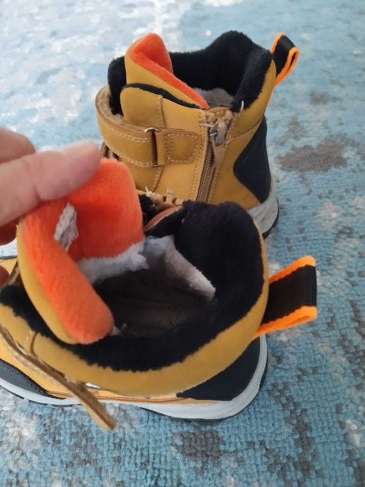 Buty zimowe dla chłopca 29rozm.