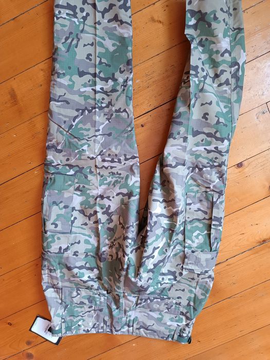 Військова форма мультикам