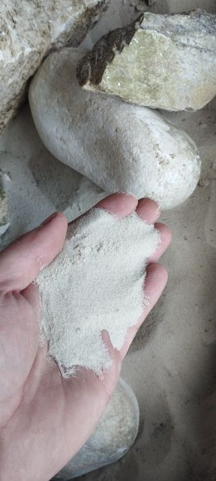 Sprzedam kompletne akwarium z szafką