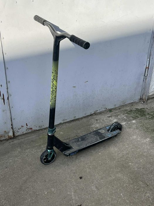 Hulajnoga wyczynowa Disctrict