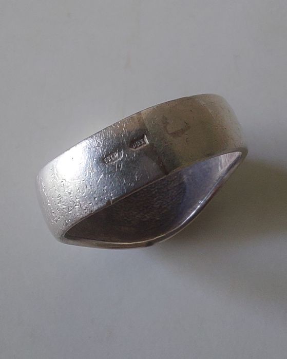 (9,6гр) Серебряное кольцо, печатка.