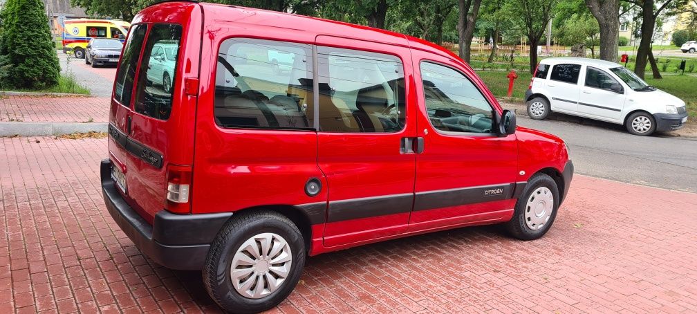 Citroen berlingo 2007r 5 osobowy