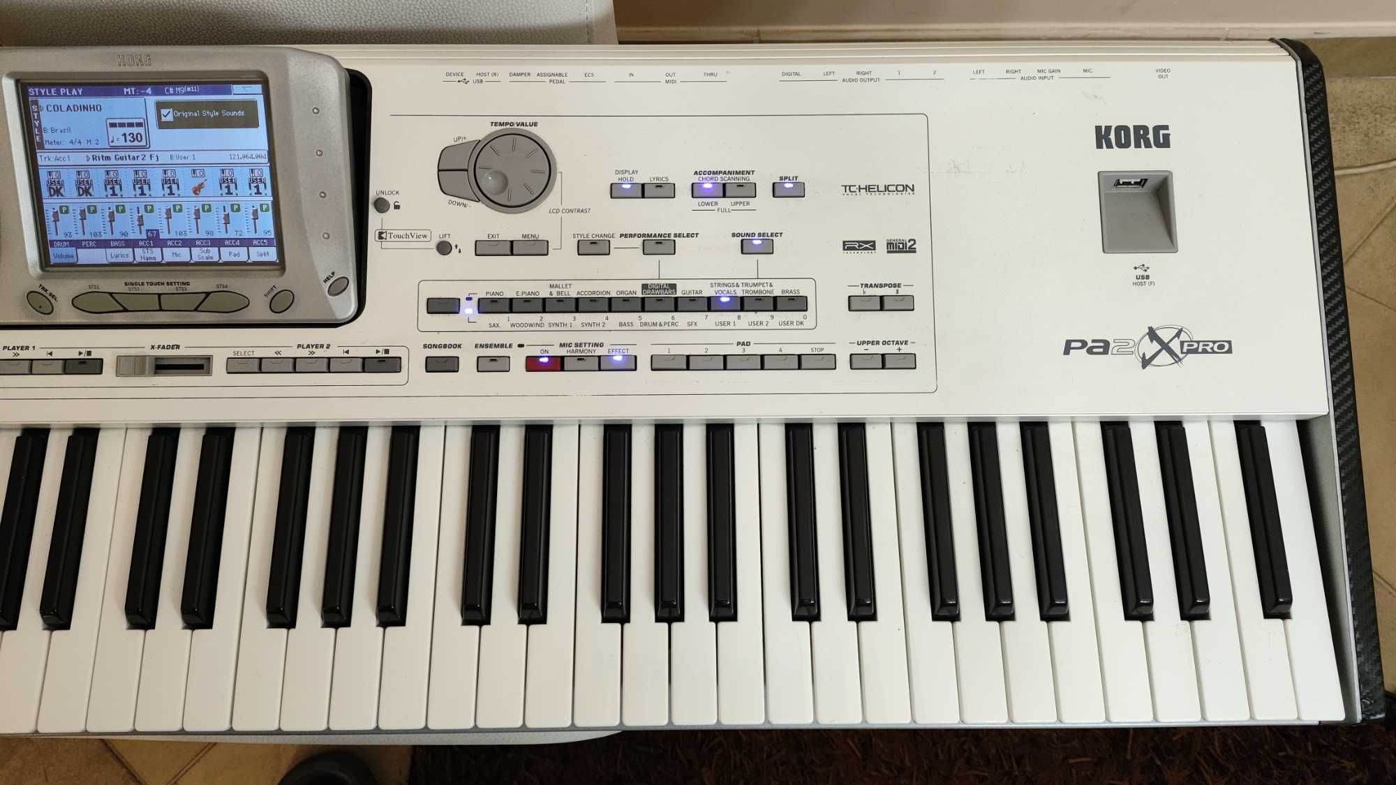 Korg PA2xPro em excelente estado