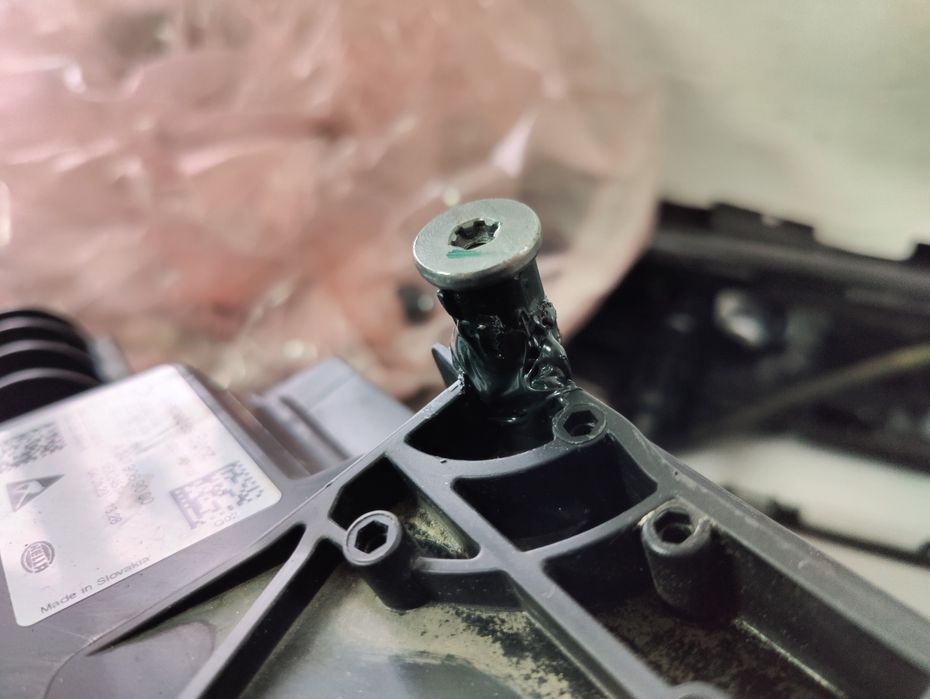 Lampa prawa przód Mercedes B-Klasa FULL LED