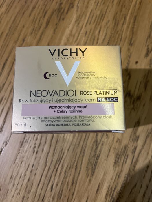 Vichy Neovadiol Rose Platinium krem na noc 50 ml