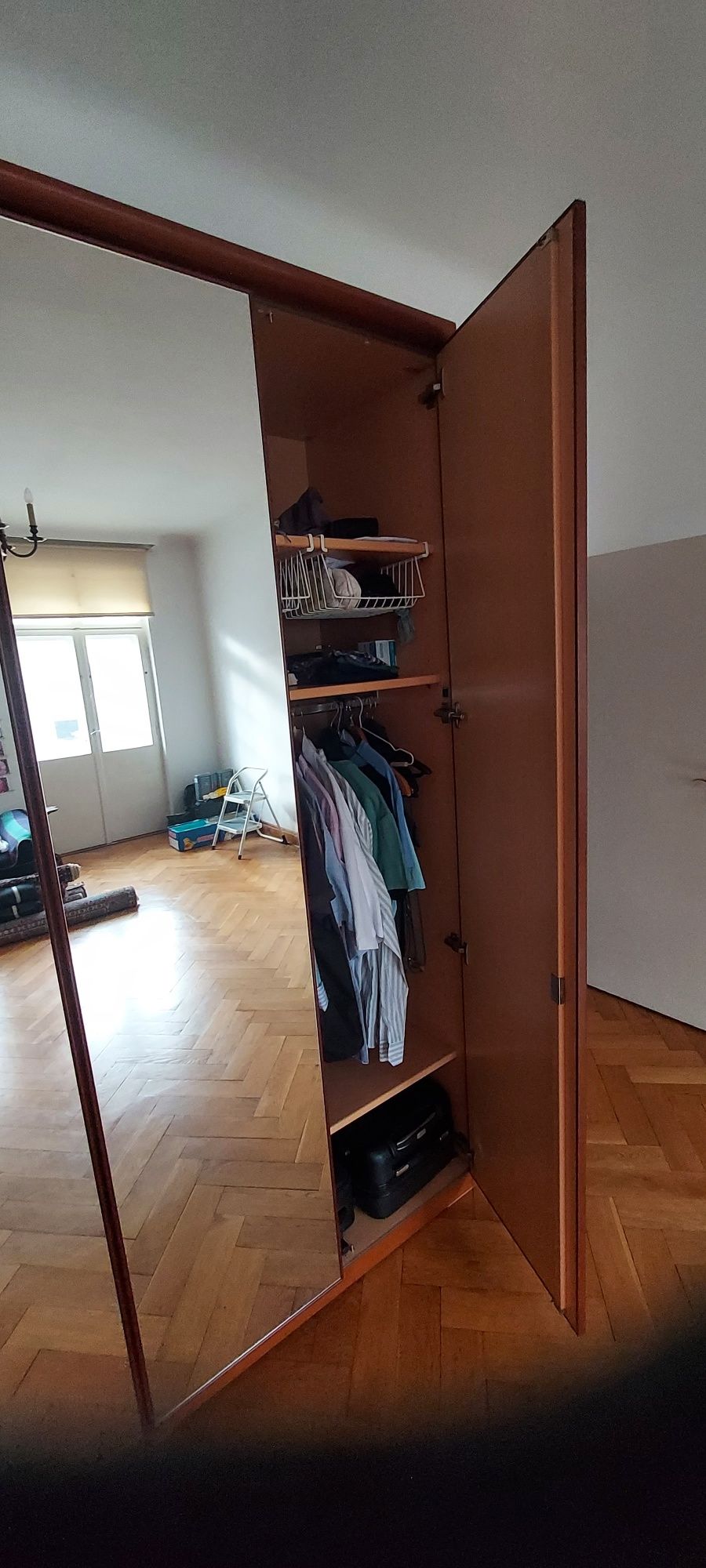 Szafa 6 dżwi 302 szerokość