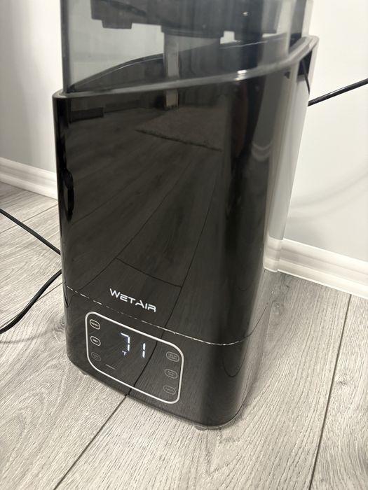 Продам зволожувач повітря WetAir MH-410B