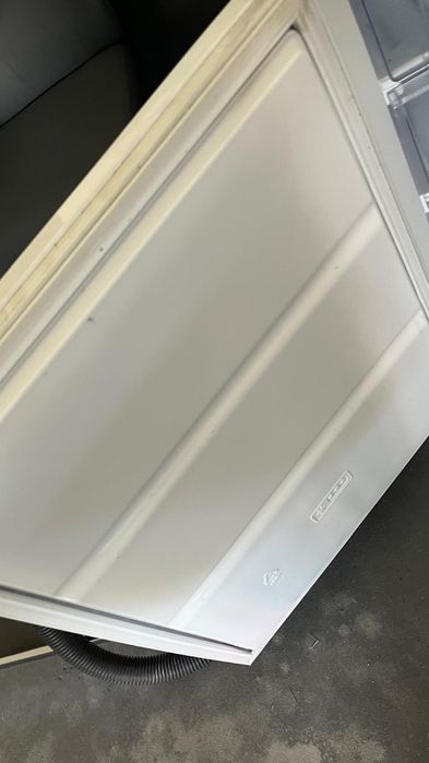 Lodowka pod zabudowe