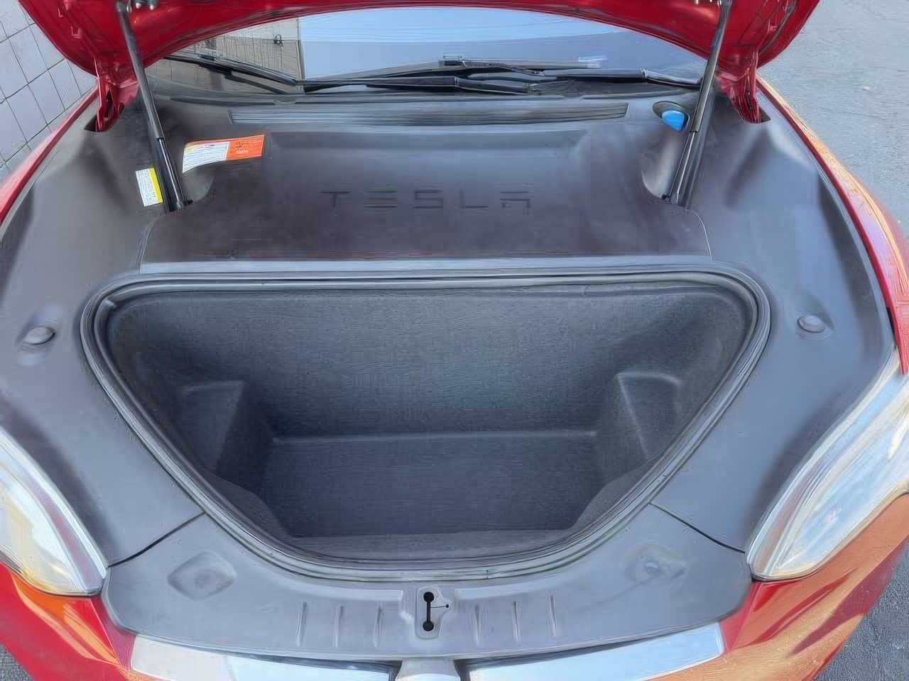 2017 Tesla Model S 90D