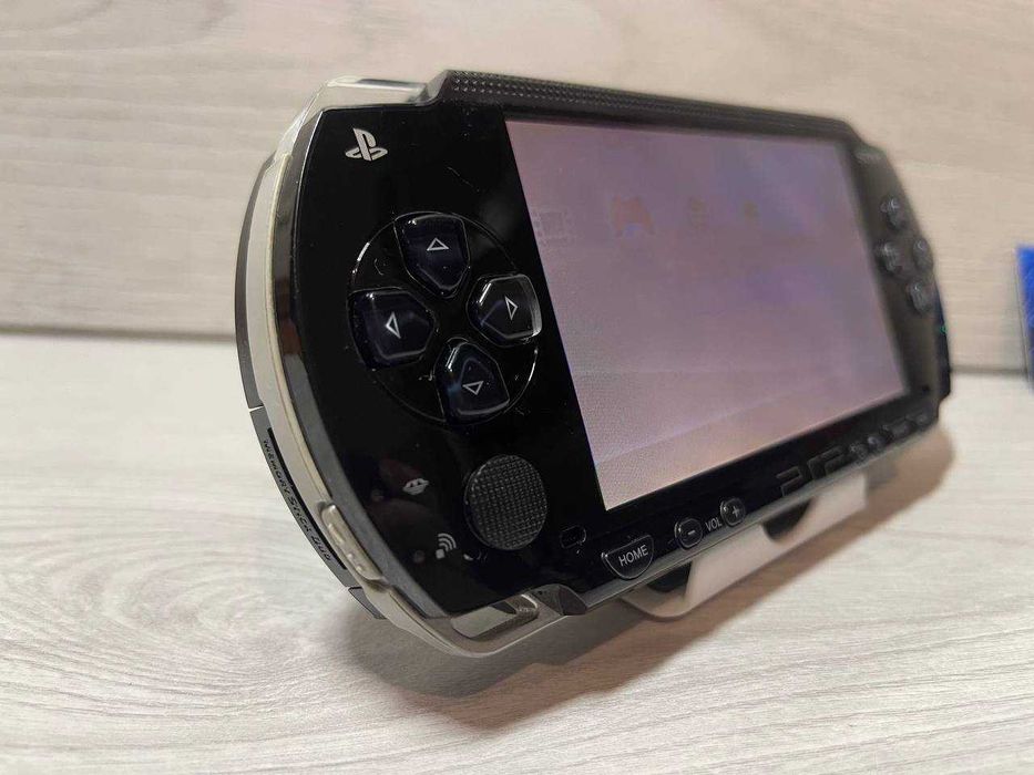 Sony PSP Black 64GB + 70 Ігор встановлено на приставці Portable PSP
