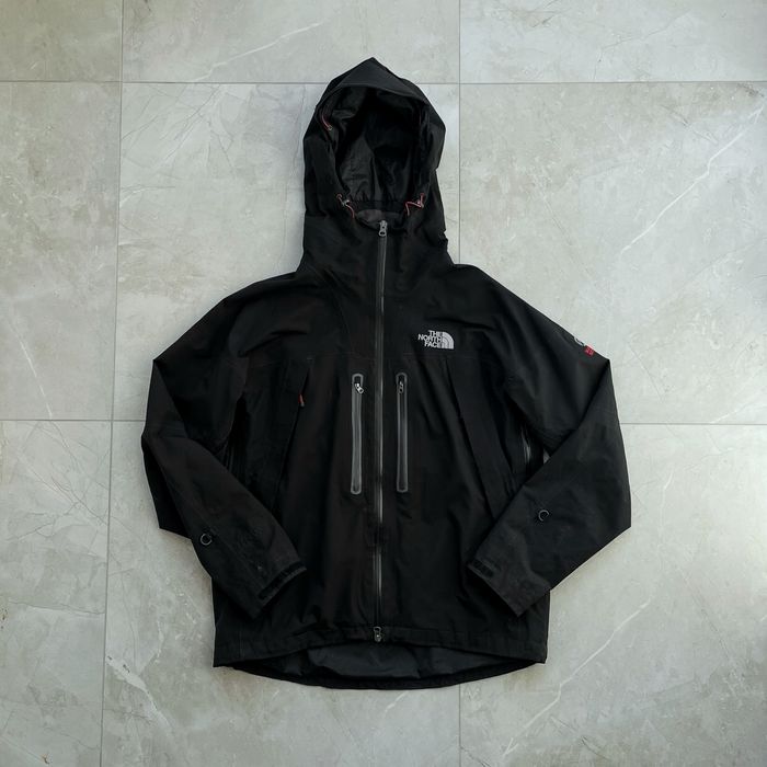 Технологічна куртка The North Face, goretex