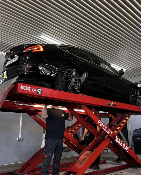 Odstąpię warsztat samochodowy / продам работающий СТО