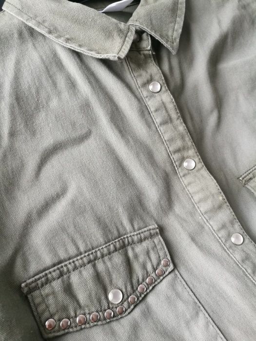 Koszula damska zielona na guziki z kołnierzem