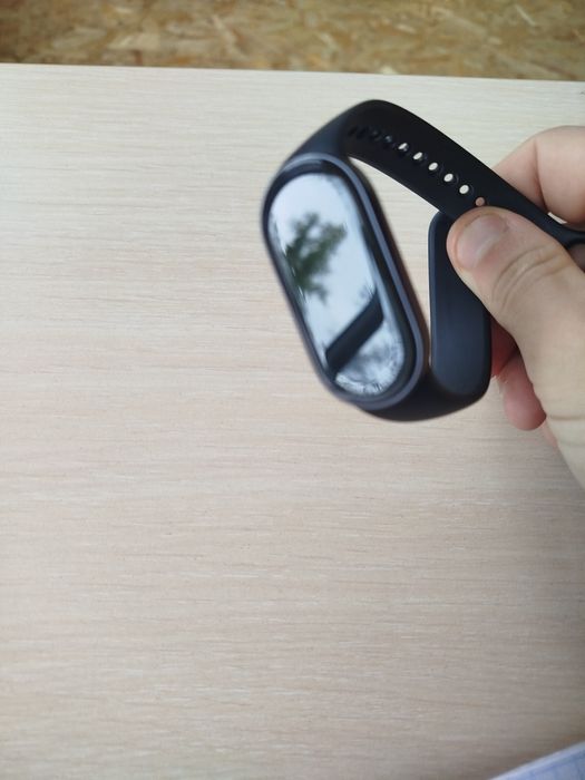 Продам Mi bend 10