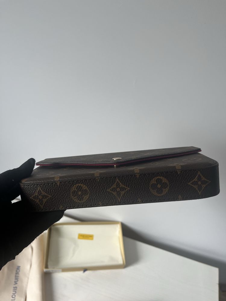Сумочка клатч у стилі lv felicie