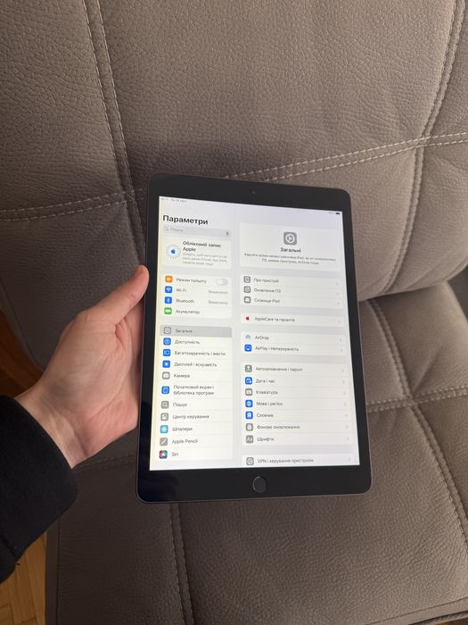 iPad 7 32Gb 10.2 Wi-Fi Space Grey  Apple Планшет ІДЕАЛ стан
