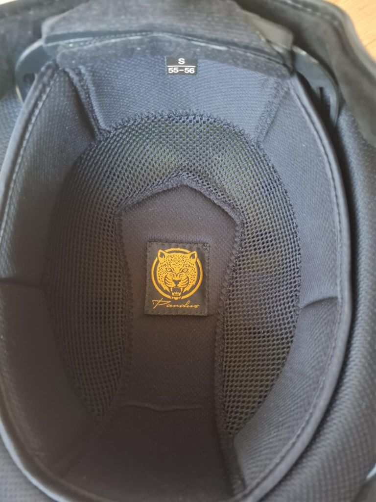 Kask jeździecki Back on Track MIPS 55-56