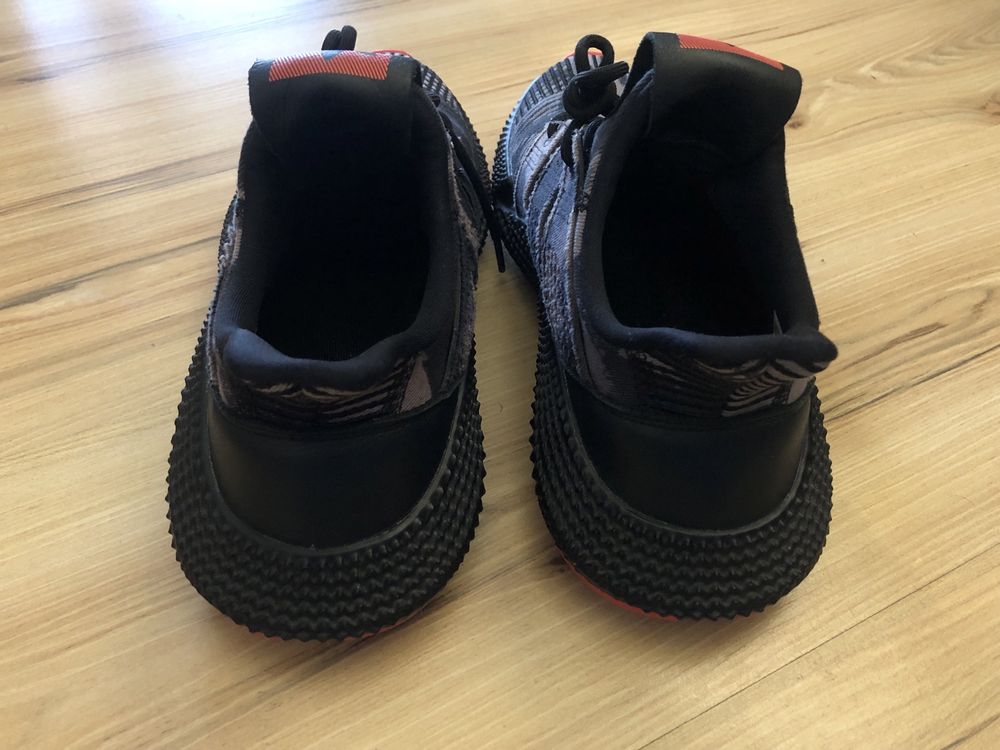 Buty adidas prophere 40 core black/ solar red sportowe meskie