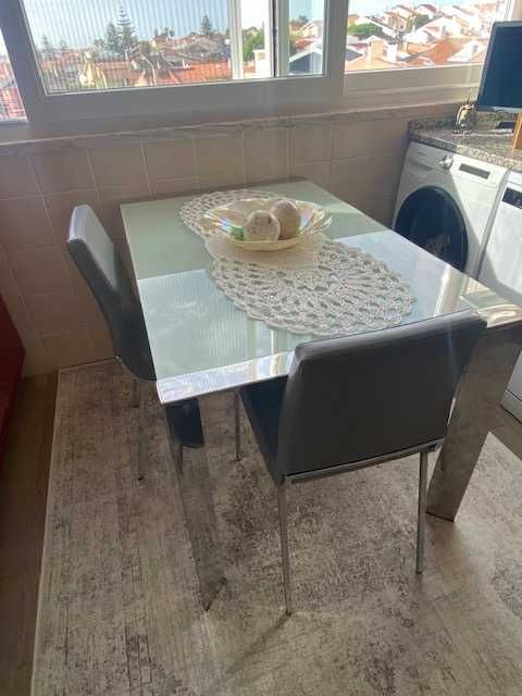 Venda de Mobília de sala e quarto.