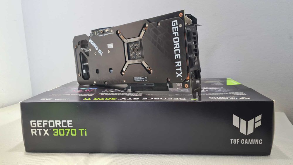 Placa Gráfica Asus RTX 3070 TI Tuf Gaming OC 8GB